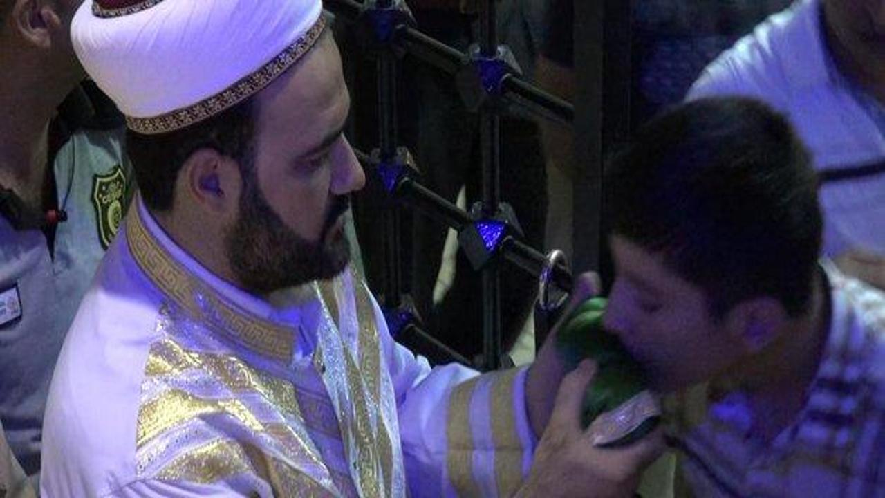 Şanlıurfa'da sakal-ı şerif izdihamı