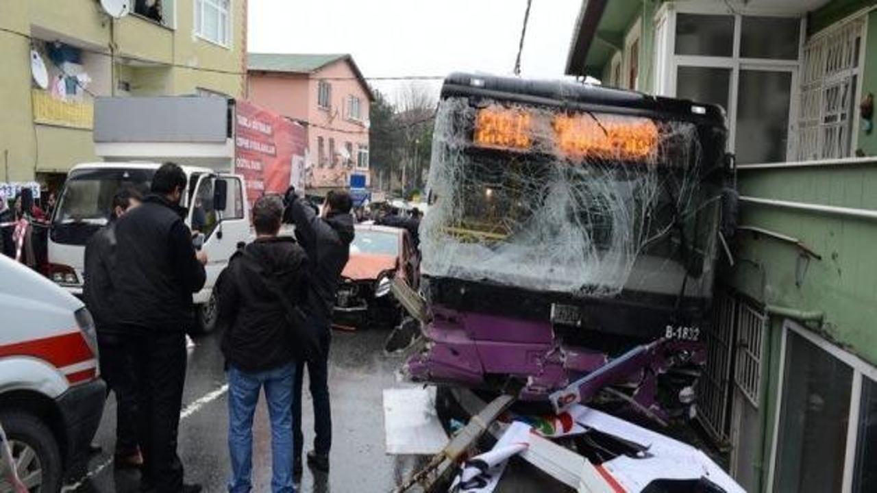 Sarıyer'de otobüs kazası: Ölü ve yaralılar var