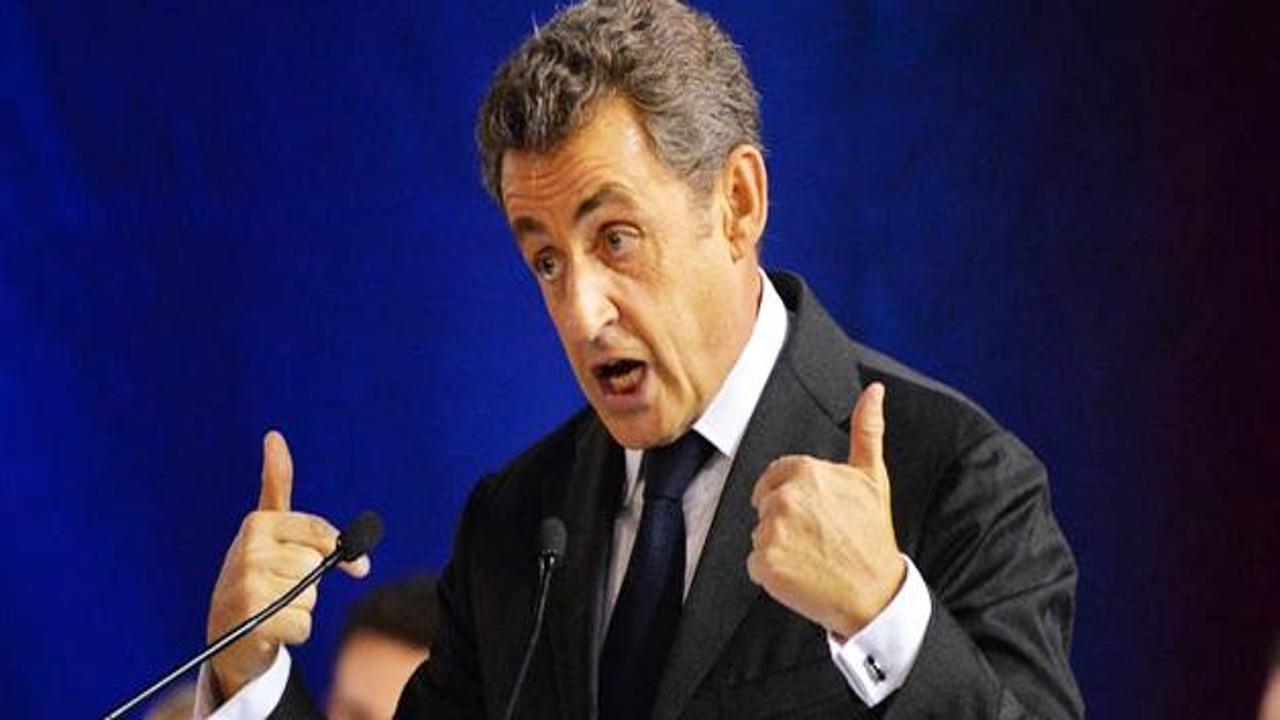 Sarkozy, Fransa'nın göçmen politikasını eleştirdi