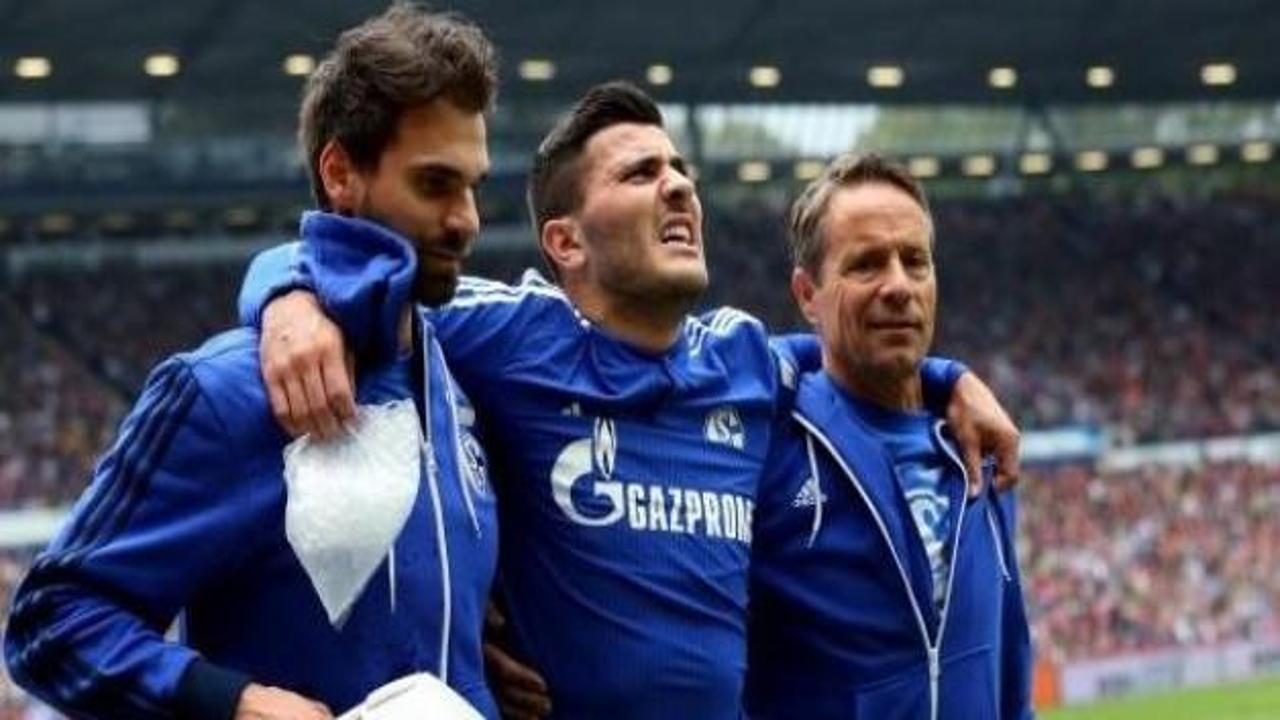Schalke'de sakatlık şoku! 6 ay yok