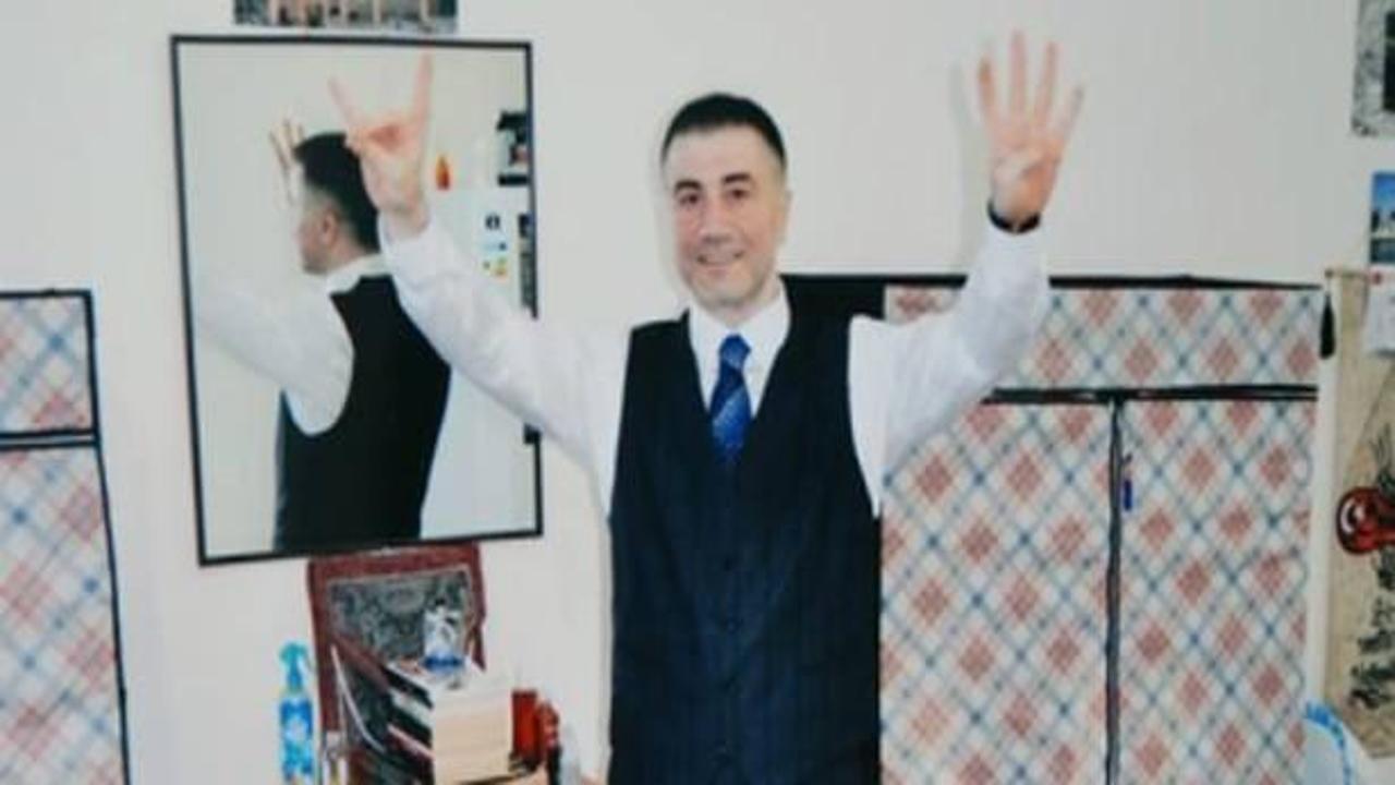 Sedat Peker de Rabia işareti yaptı
