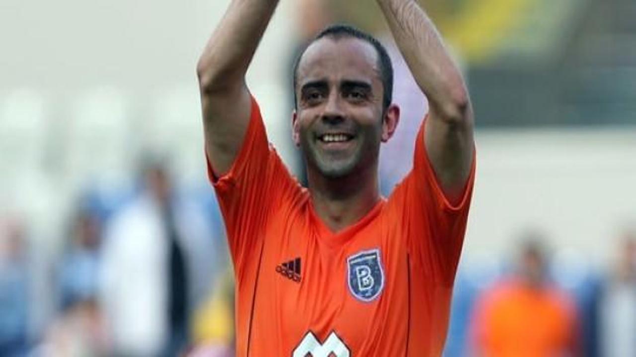 Semih Şentürk'ten Başakşehir'e 21 puan