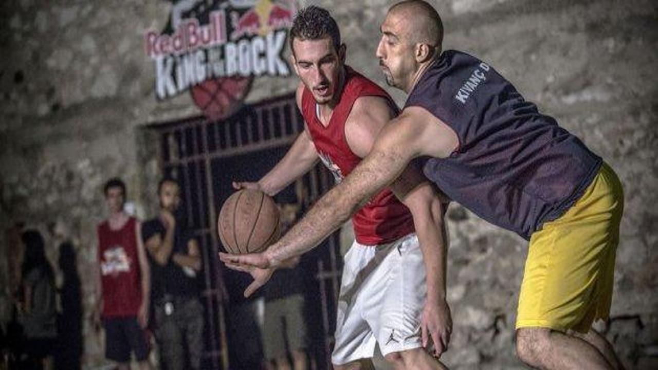 Sinop Tarihi Cezaevin'de basketbol şöleni