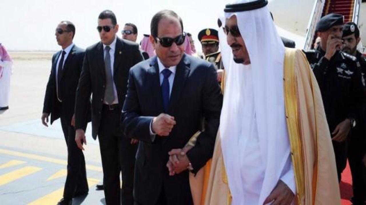 Sisi'den Riyad'a sürpriz ziyaret