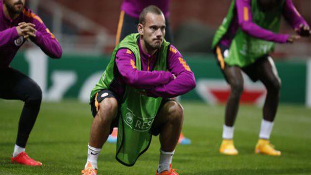 Sneijder'den flaş Manchester açıklaması