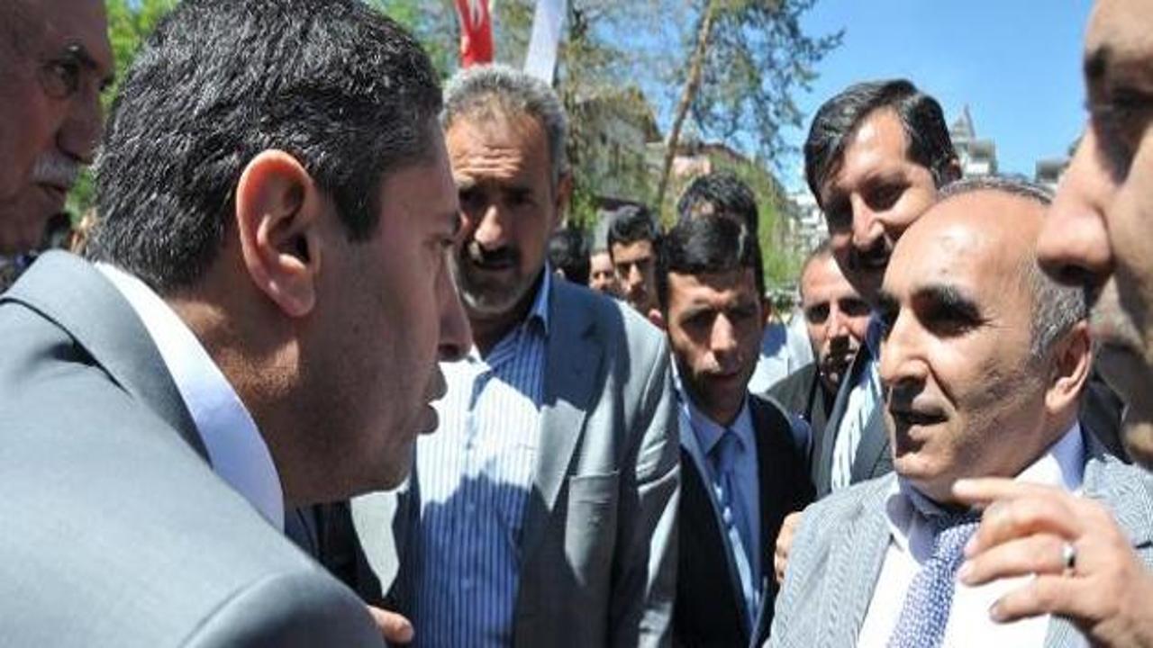 Sokak tiyatrosuyla kültür köprüsü kuruluyor