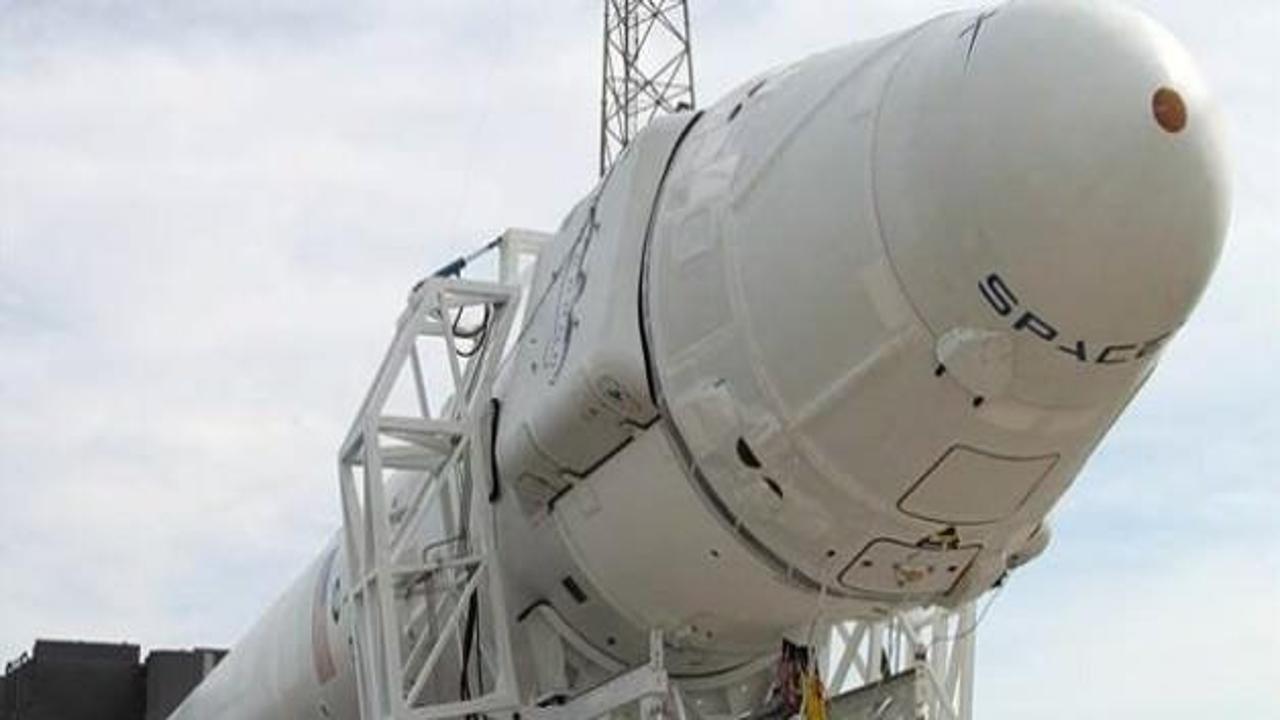 SpaceX'den tarihi roket denemesi