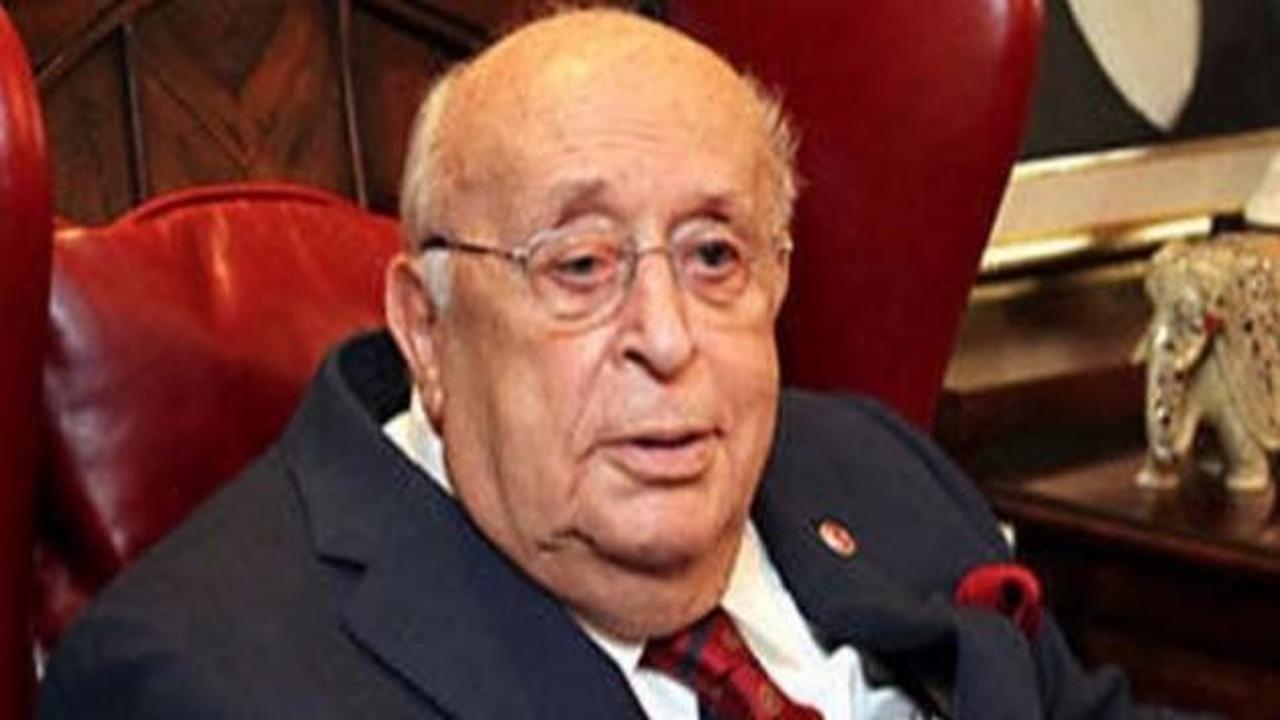 S&uuml;leyman Demirel kimdir neden hastaneye kaldırıldı