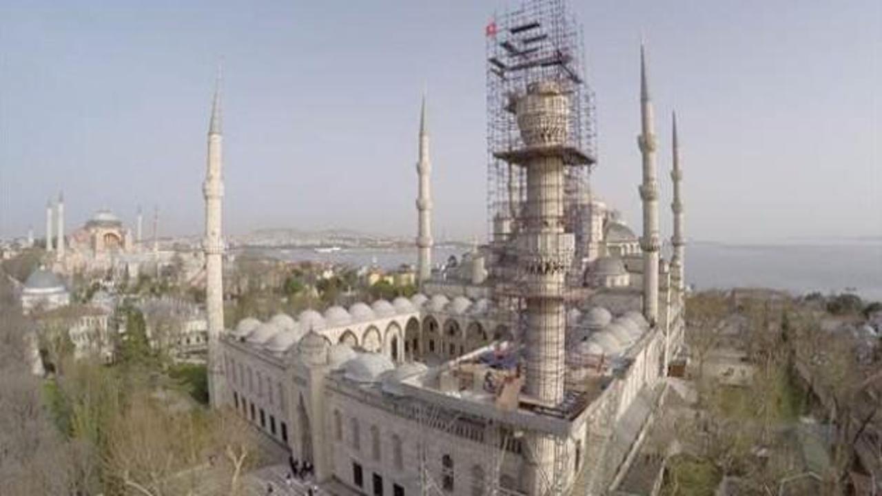 Sultanahmet'in 4 asırlık minaresi yeniden örülüyor
