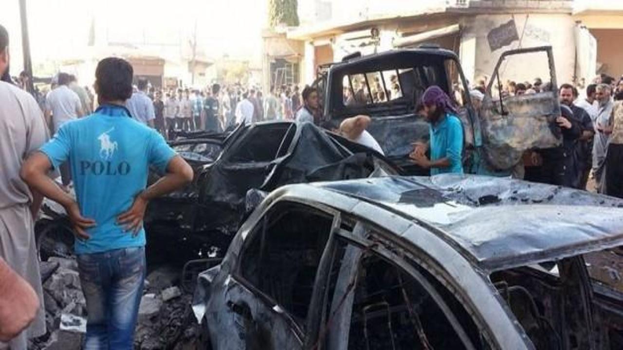 İdlib'e varil bombası yağdı: 30 ölü