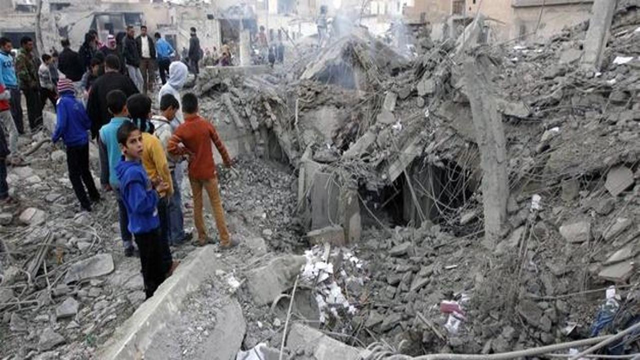 Suriye'de bu ay 2 bin 583 kişi &ouml;ld&uuml;