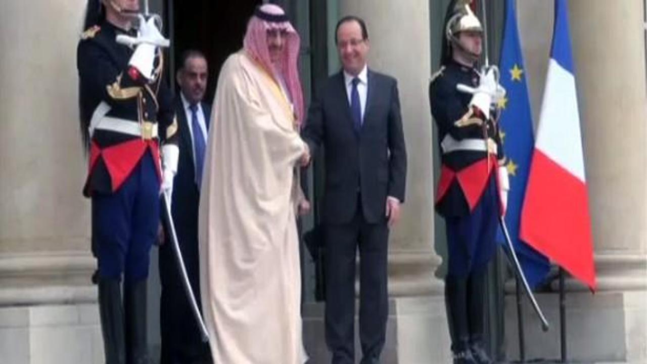 Suudi Bakan, Cumhurbaşkanı Hollande ile görüştü