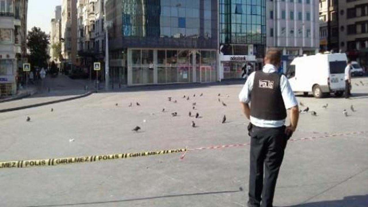 Taksim'deki şüpheli paketten kağıt çıktı
