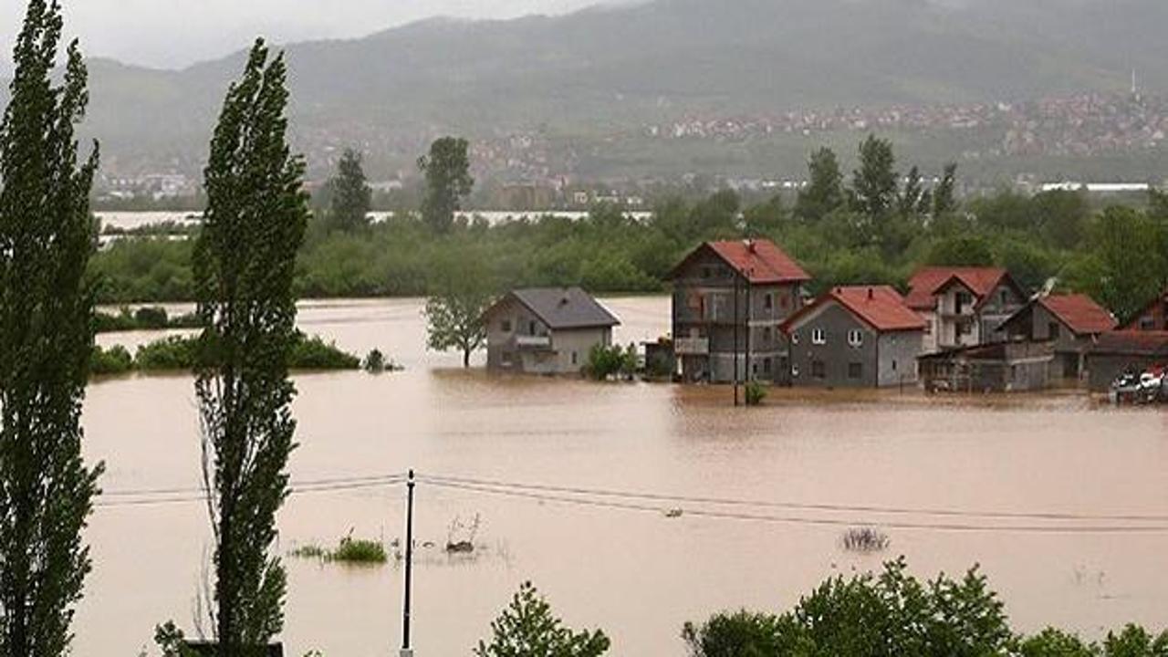 Bosna Hersek'e 120 yılın en yoğun yağışı
