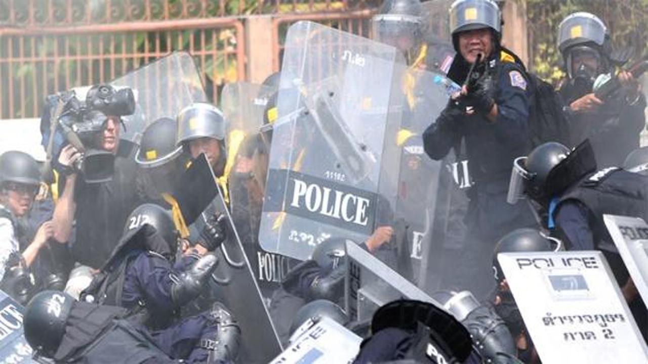 Tayland'da çatışmalar alevlendi: 3 ölü!