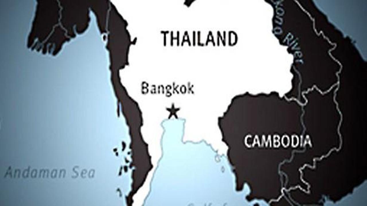 Tayland'da toprak çökmesi: 11 ölü!