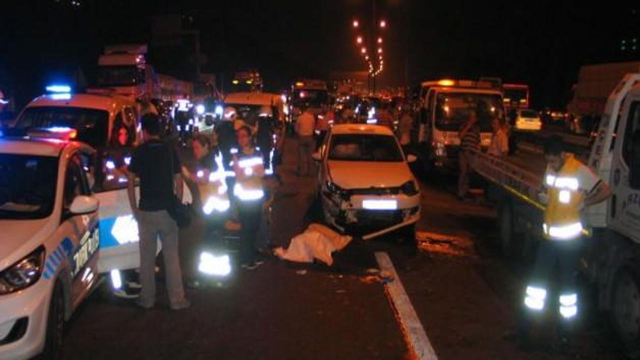 TEM'de feci kaza: 1 ölü, 5yaralı
