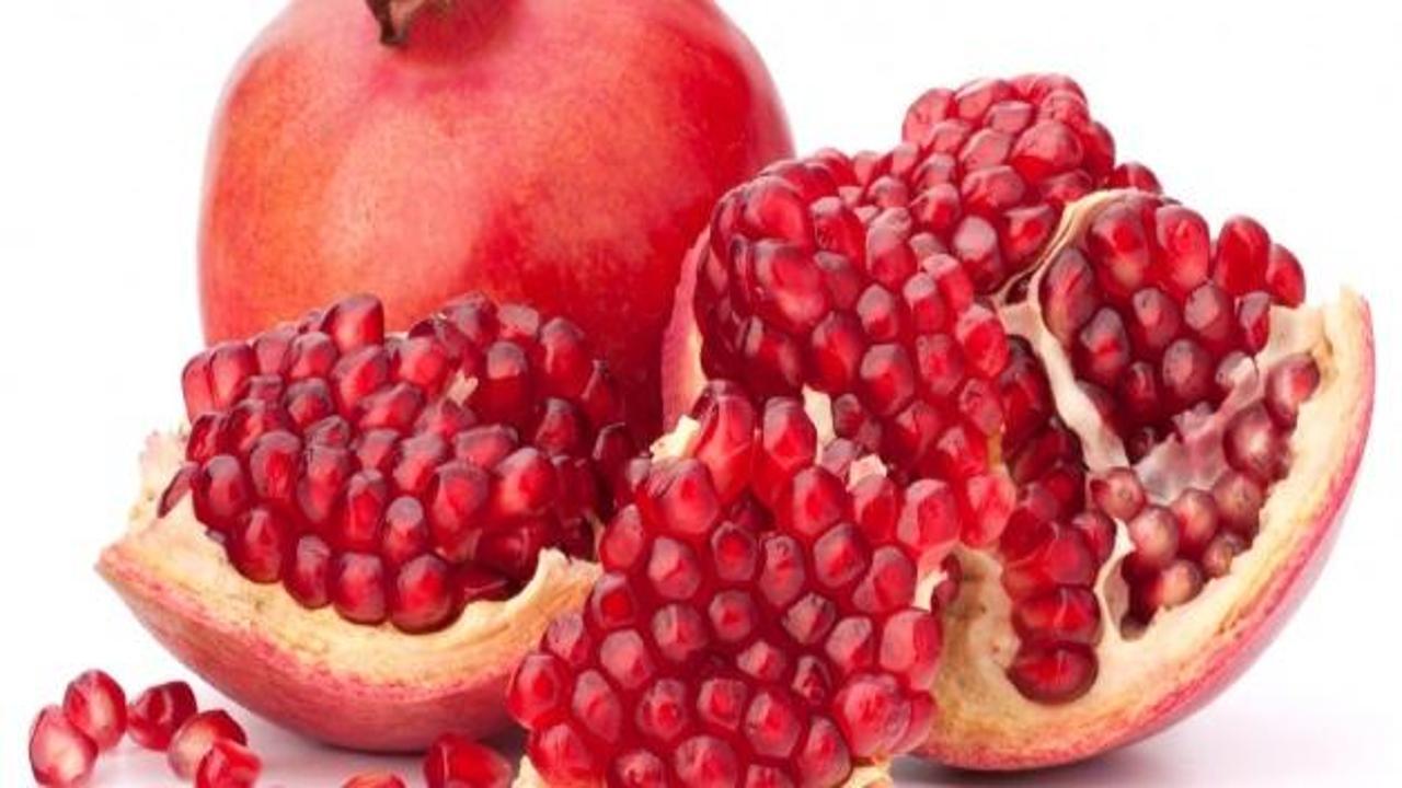 Ter&ouml;r nedeniyle erkenci nar fiyatı dibe vurdu