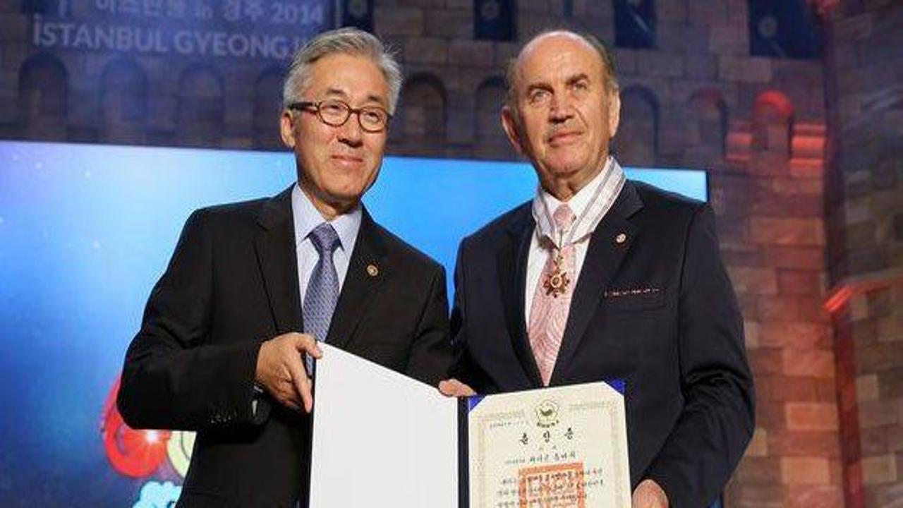 Topbaş&rsquo;a G&uuml;ney Kore'den devlet nişanı