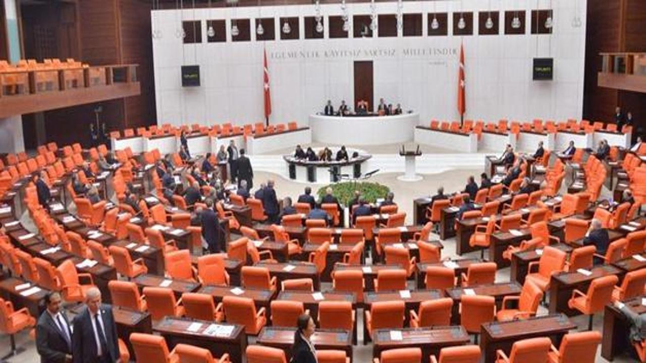 4-C'lilere müjde! Tasarı TBMM'den geçti