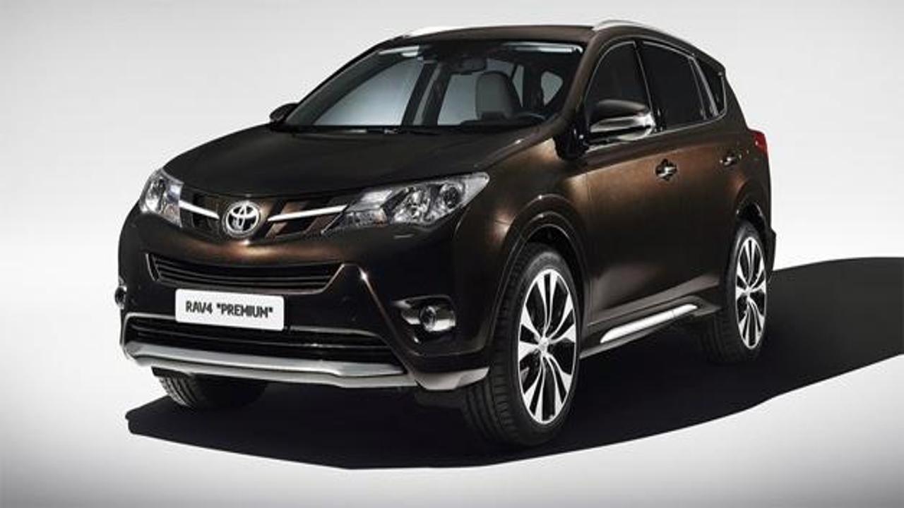 Toyota yeni tasarımlarıyla İzmir AutoShow'da