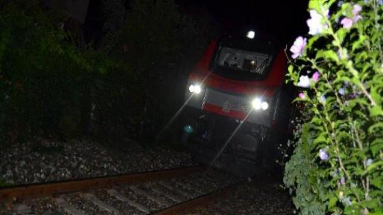 Trenin altında kalan kadın hayatını kaybetti