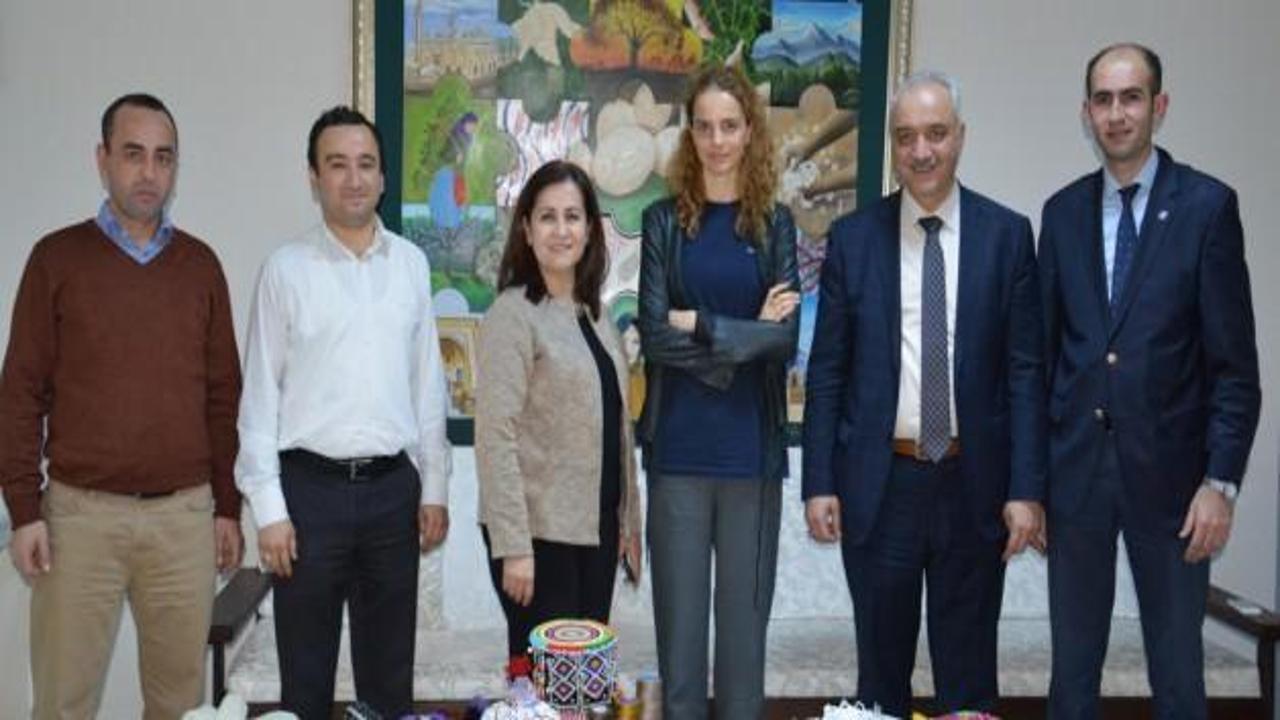 Tuğ&ccedil;e Kazaz Y&ouml;r&uuml;k defilesi i&ccedil;in Bursa'da