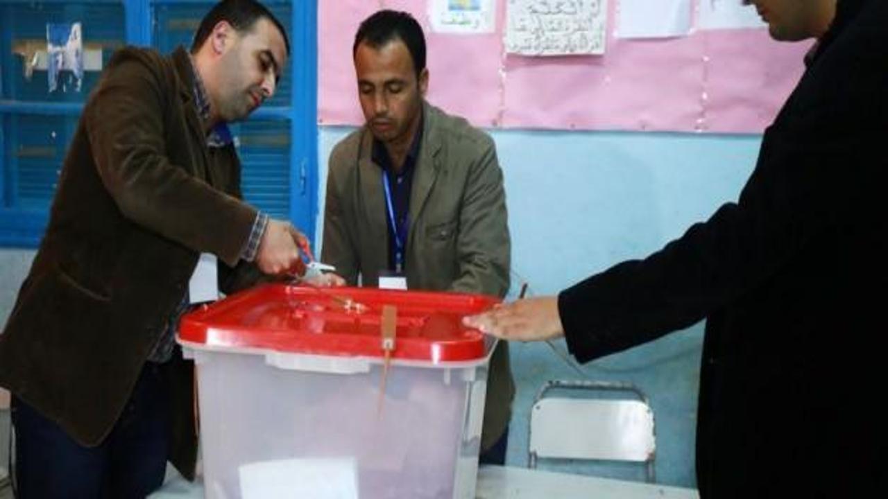 Tunus'ta seçimlerde ilk sonuçlar