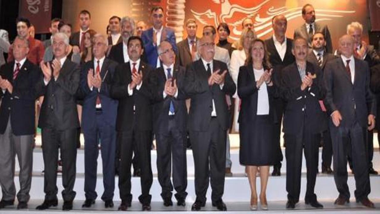 TÜRKVİZYON'un hedefi 300 milyon seyirci