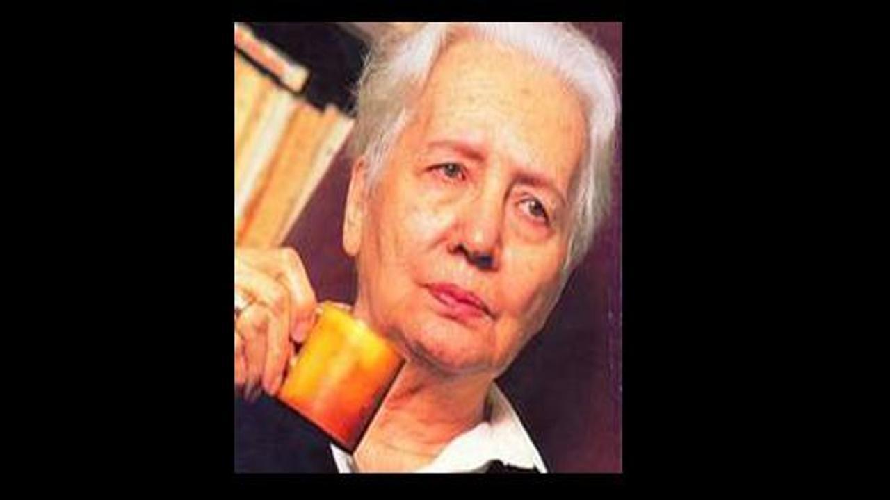 Türk edebiyatının ünlü yazarı vefat etti