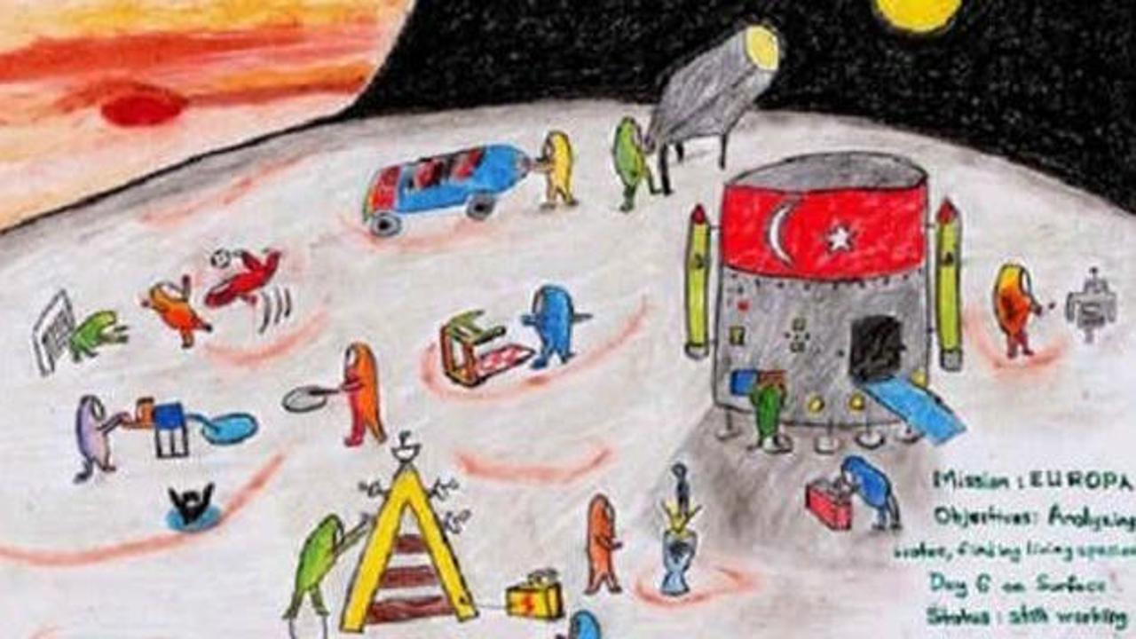 Türk öğrencinin resmi Ay'a gönderildi