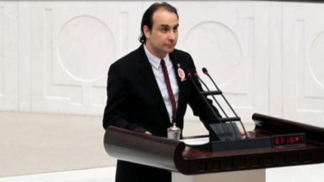 Türkeş AK Parti'den istifa etti