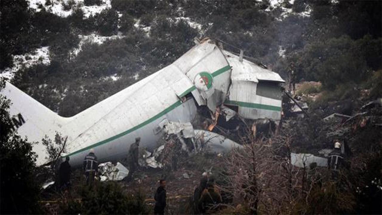 Uçak kazasından sadece 1 kişi kurtuldu