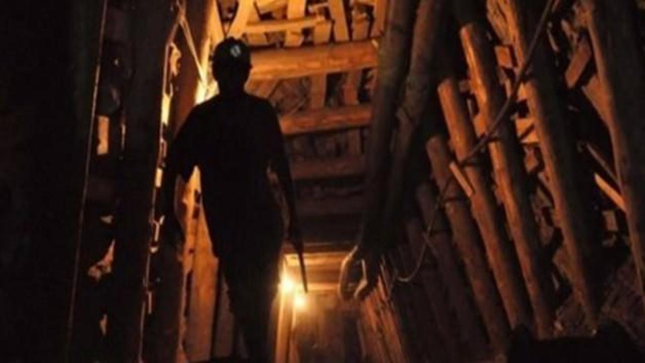 Ukrayna'da 400 maden işçisi mahsur
