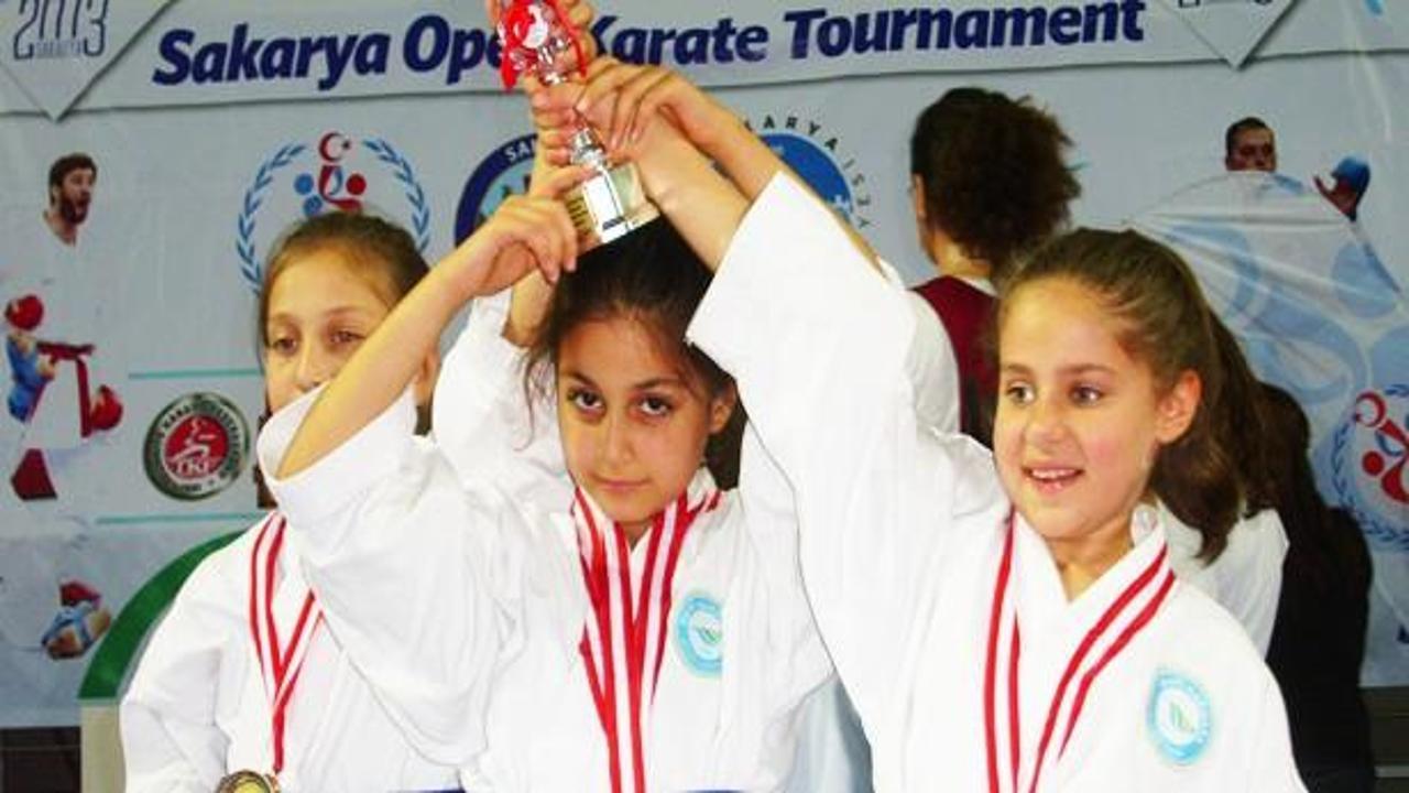Uluslararası karate şampiyonasına Türk damgası