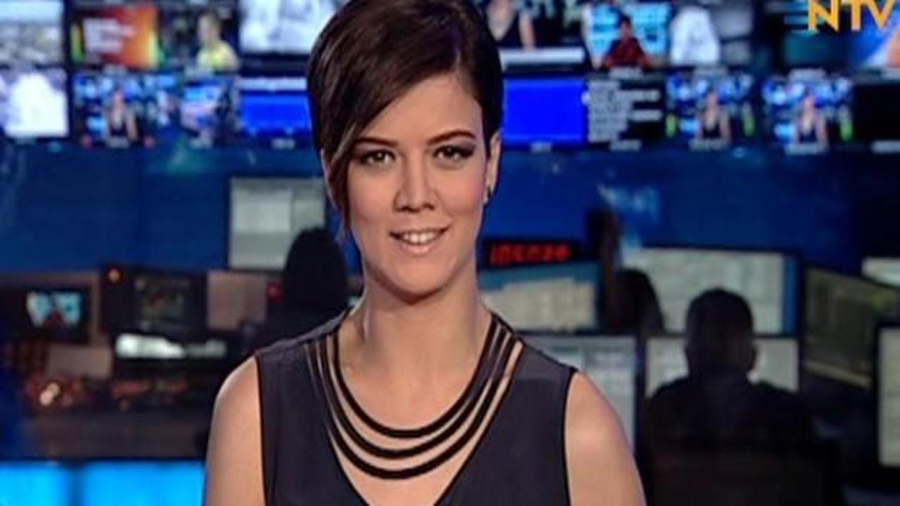 &Uuml;nl&uuml; spiker ilgin&ccedil; bir gerek&ccedil;eyle istifa etti