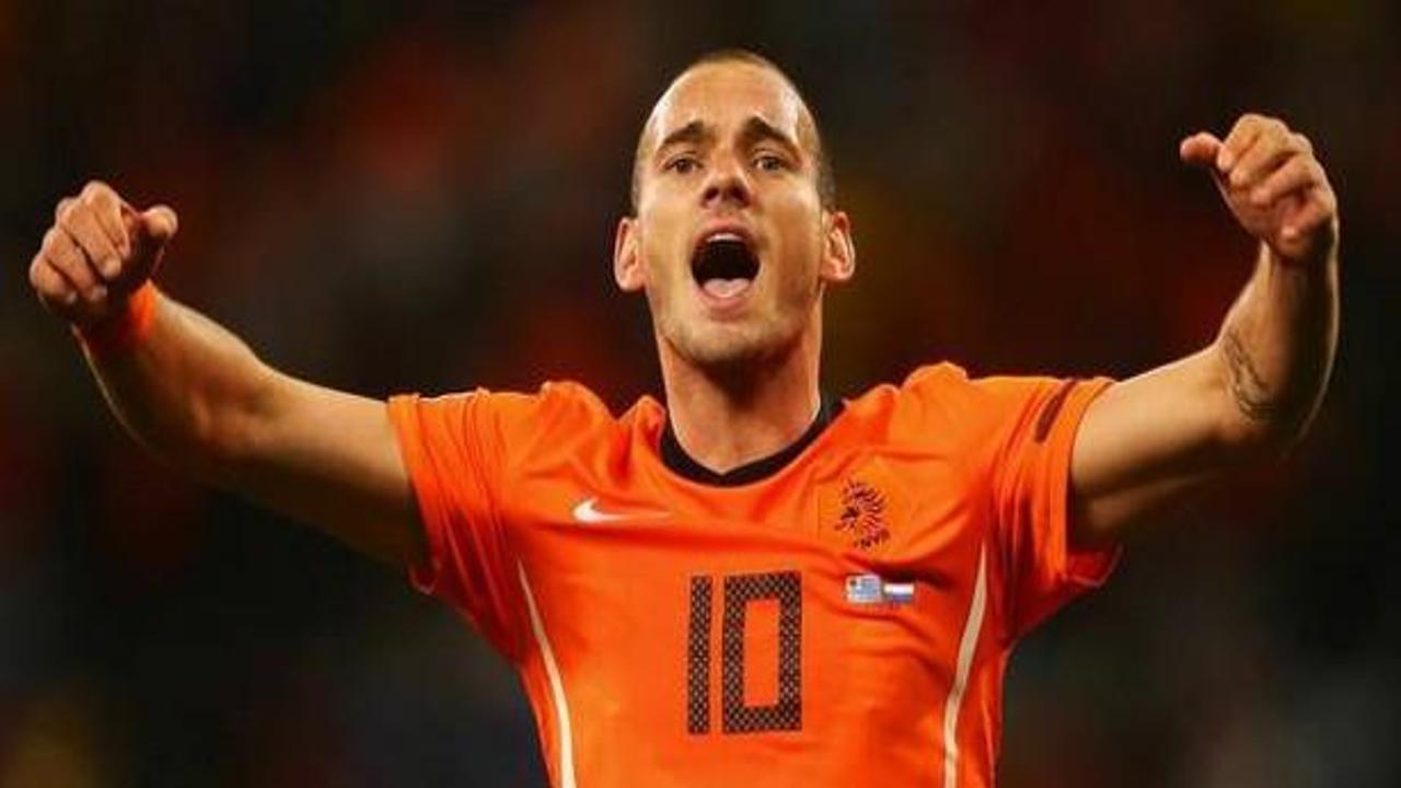 Van Gaal'den Sneijder'e sert tepki!