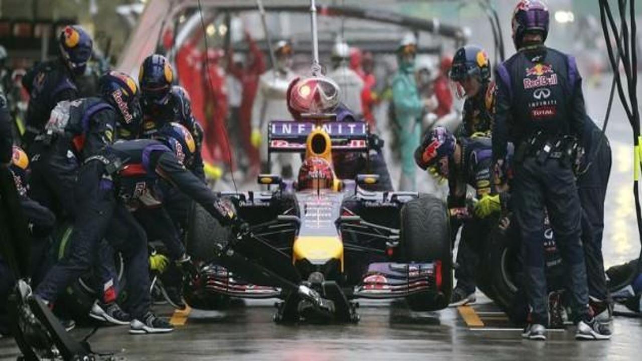 Vettel ile Ferrari arasında anlaşma 