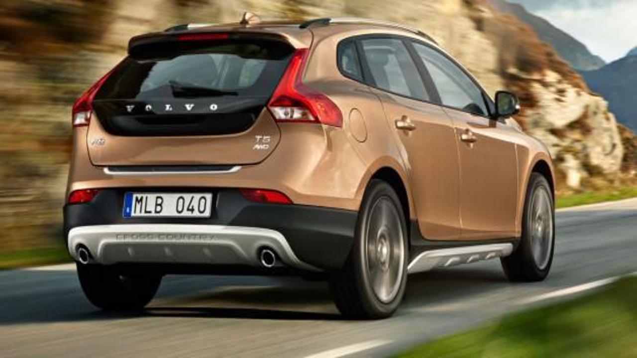 Volvo V60 Cross Country gün sayıyor