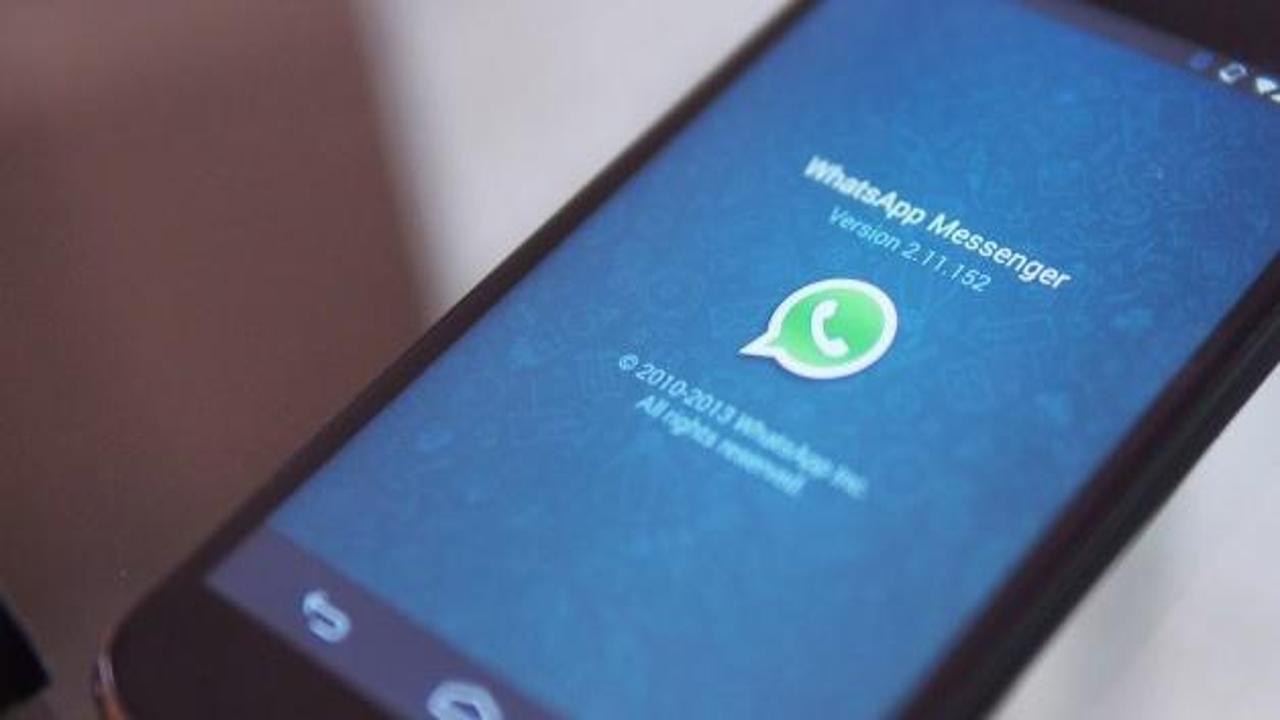 WhatsApp'ta mavi tik olmadan mesaj okuma