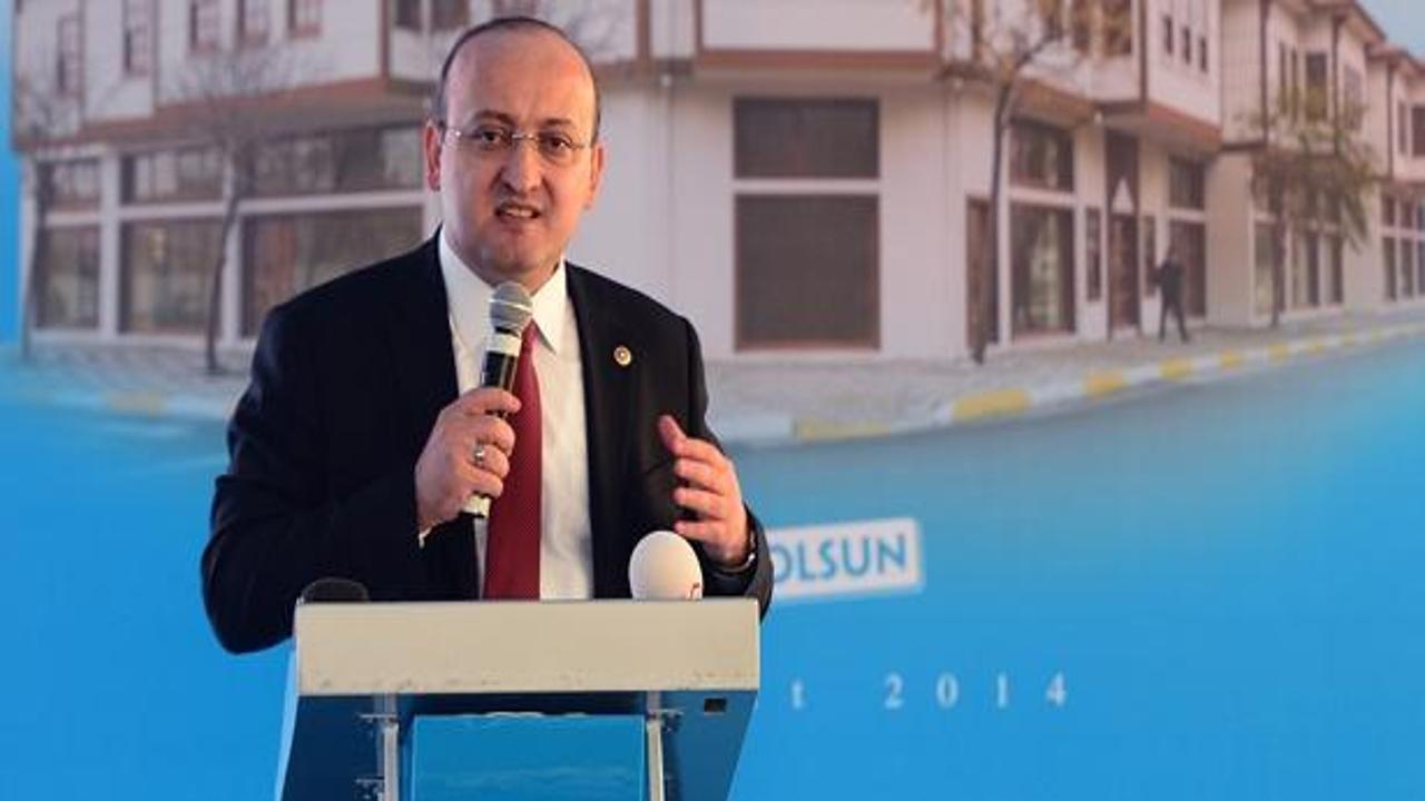 Akdoğan: En büyük hırsız paralel yapı