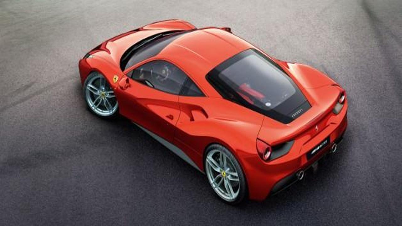 Yeni Ferrari'ye muhteşem tanıtım!