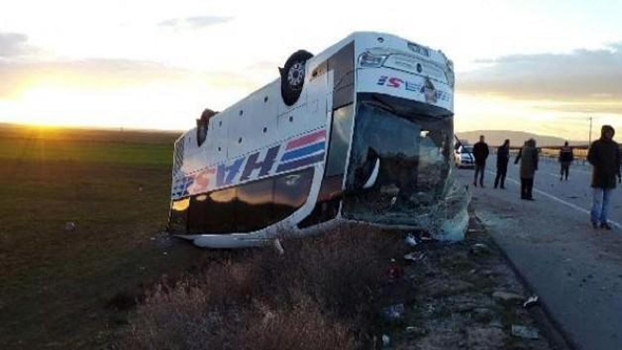 Yolcu otobüsü kaza yaptı: 1 ölü 29 yaralı