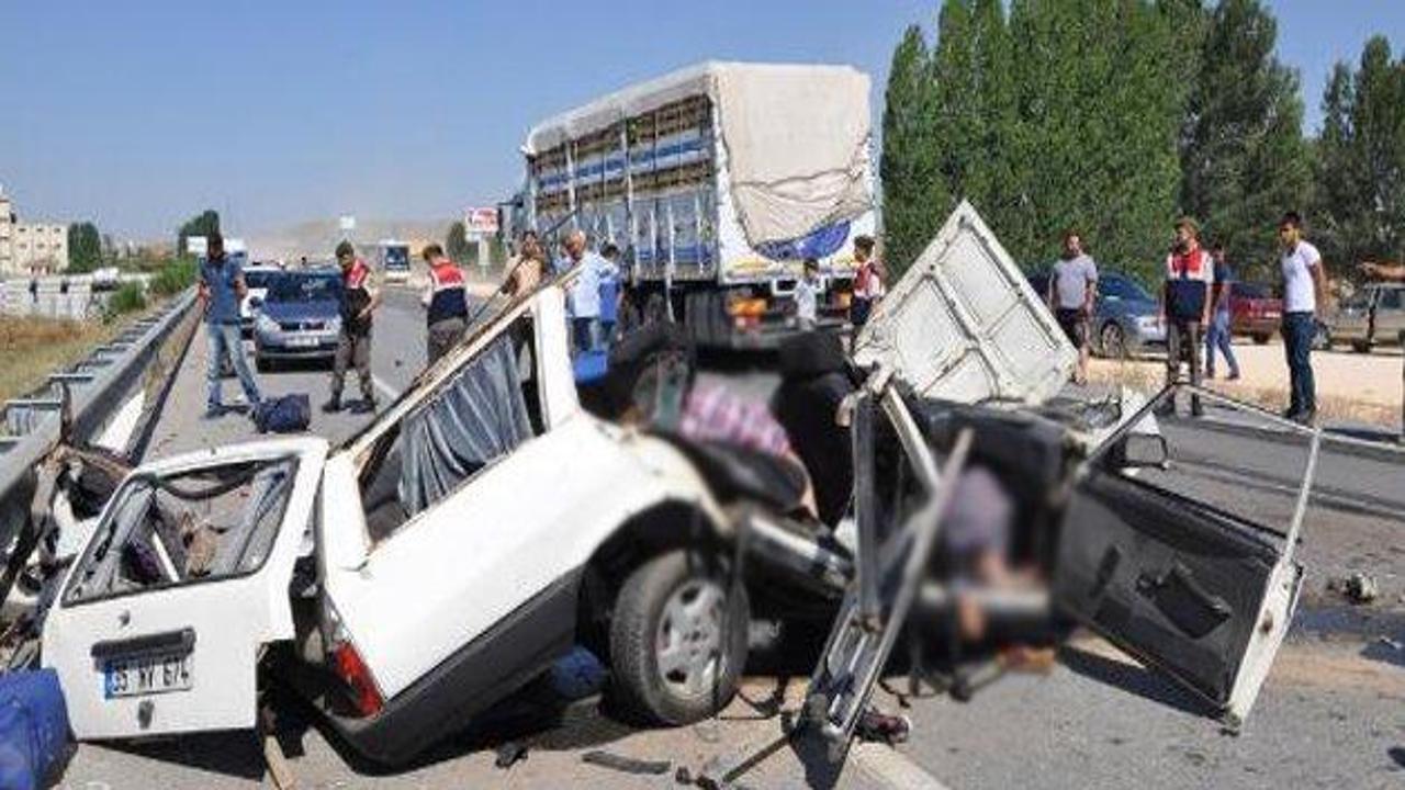 Yozgat'ta feci kaza: 5 ölü 