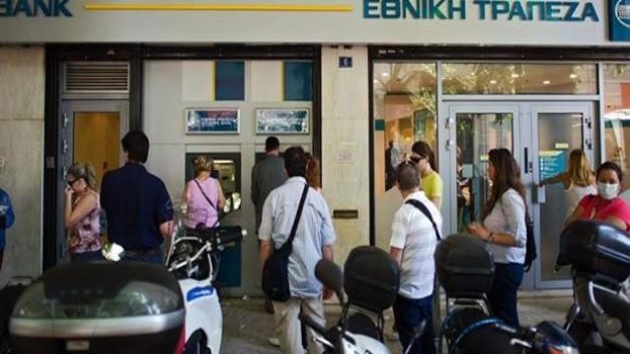 Yunanistan ATM'lerden para kesecek