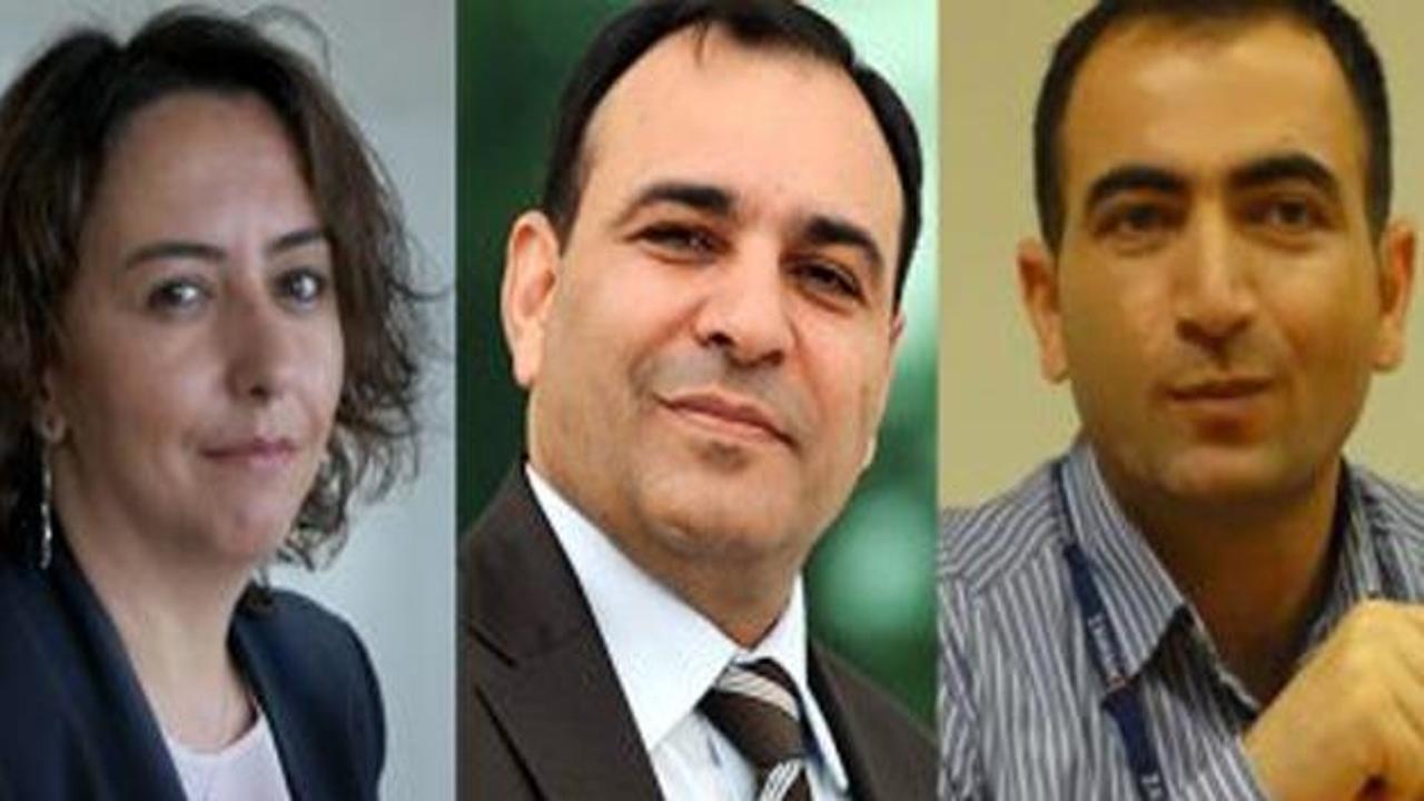 Zaman yazarlarına Davutoğlu'na hakaretten ceza