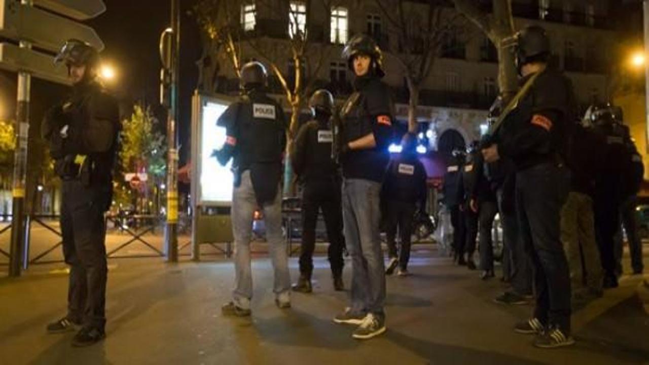 Paris'te yaşayan Türkler için önemli uyarı!