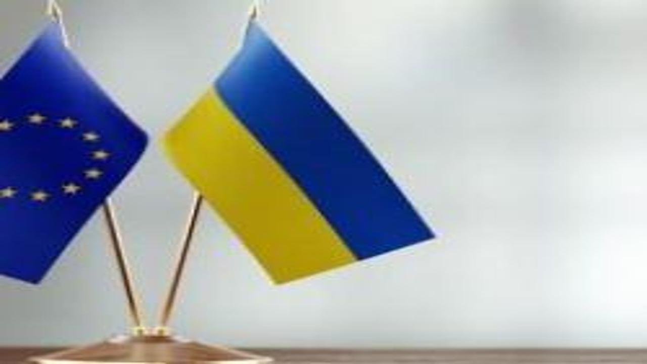 AB Ukrayna'ya mühimmat ve talep edilirse füze verecek