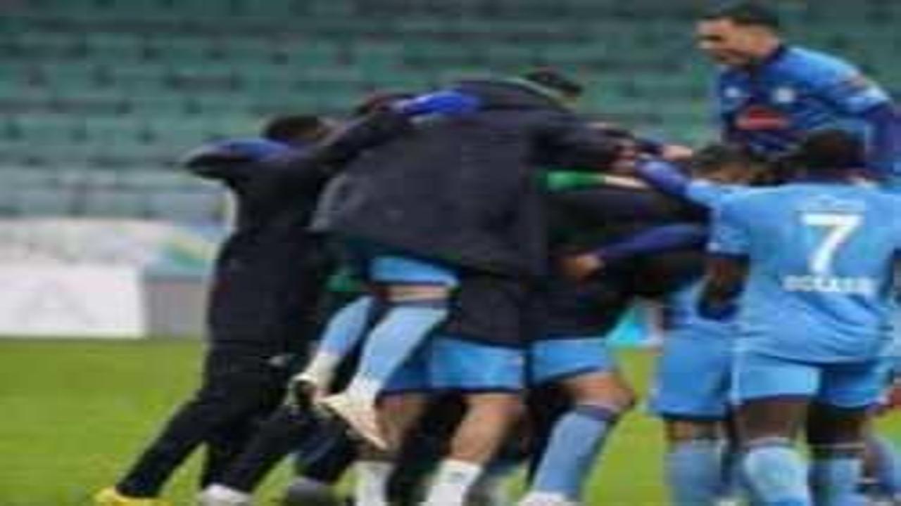 1 Lig'de 6 gollü düello Rizespor seriye bağladı