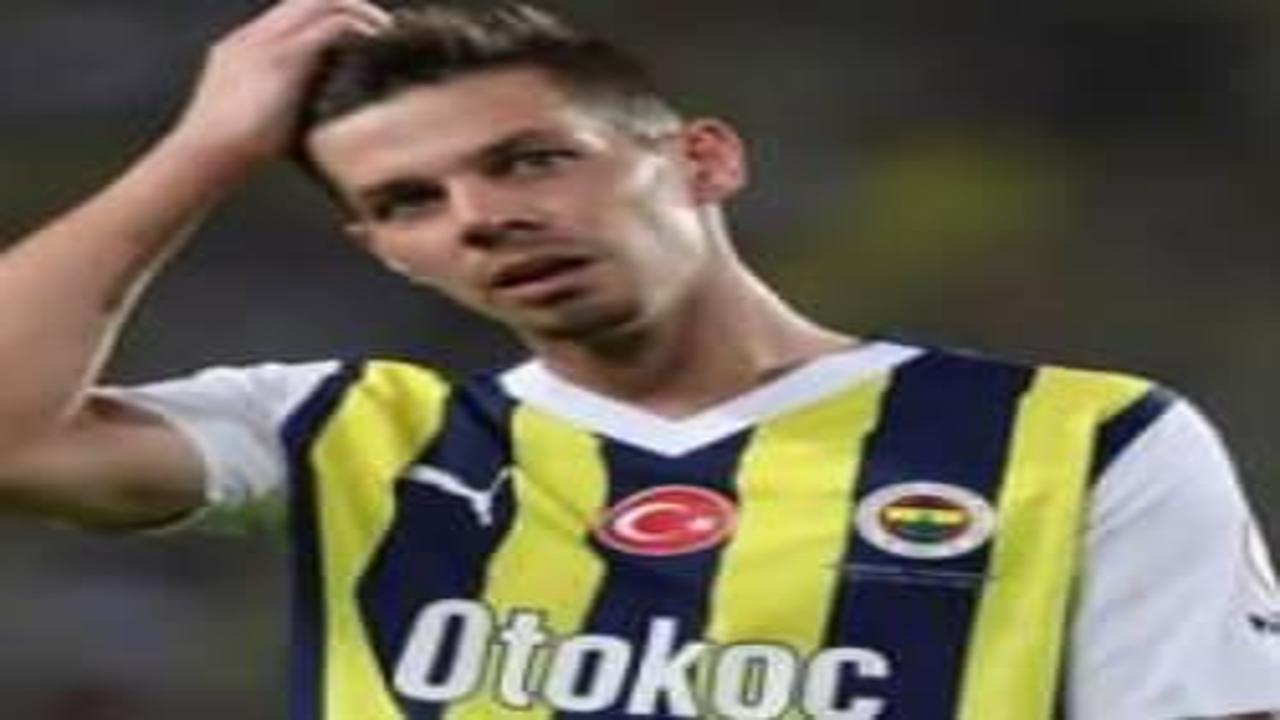 Fenerbahçe'de yol ayrımı Menajeri çağrıldı